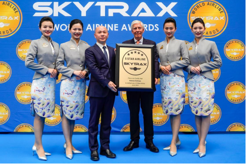 海南航空荣获2023年SKYTRAX“中国最佳航空公司”等多个奖项