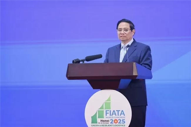越南总理范明政会见GLA总裁孙文芳等国际物流企业代表