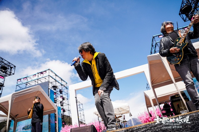 风吟在山野 境界巴松措丨「如歌的旅程」走进林芝开启春日浪漫之约