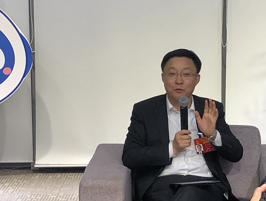 全国人大代表刘庆峰：2019是人工智能价值兑现一年