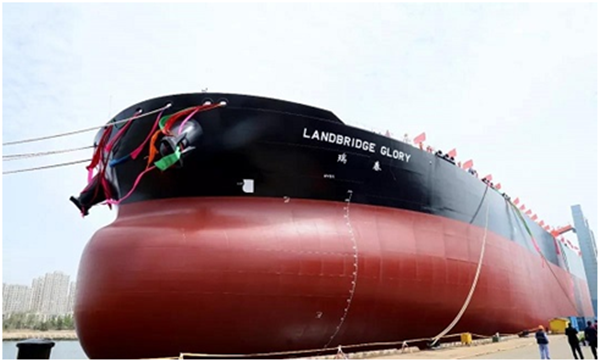 大船集团交付一艘新型30.8万吨VLCC