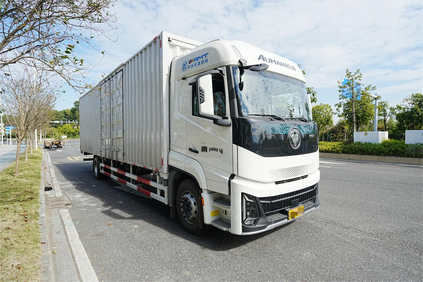 一月省出2700元！广州江师傅与欧曼银河 3 的 “货运省钱记”