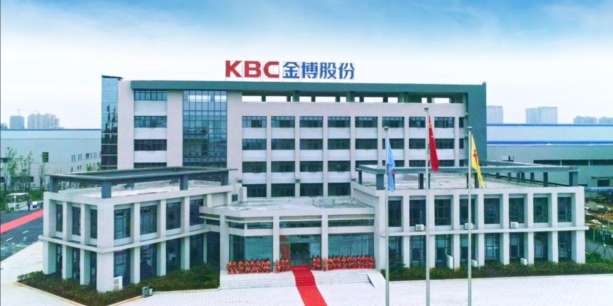 金博股份多元新材料成型 两大新赛道持续放量