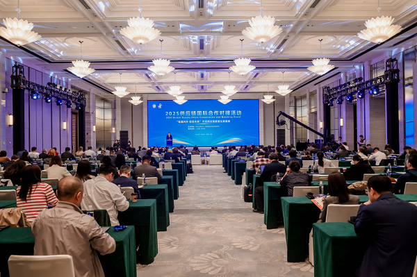 十年供应链进化路：阳采集团进博会分享集货商战略“新蓝图”