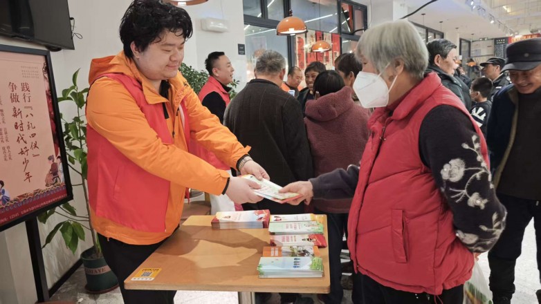 党员先锋作表率 志愿服务暖邻心——中建商砼无锡公司开展志愿服务活动